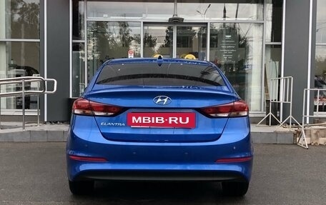 Hyundai Elantra VI рестайлинг, 2017 год, 1 330 000 рублей, 6 фотография