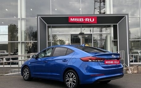 Hyundai Elantra VI рестайлинг, 2017 год, 1 330 000 рублей, 5 фотография