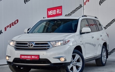 Toyota Highlander III, 2013 год, 2 100 000 рублей, 1 фотография