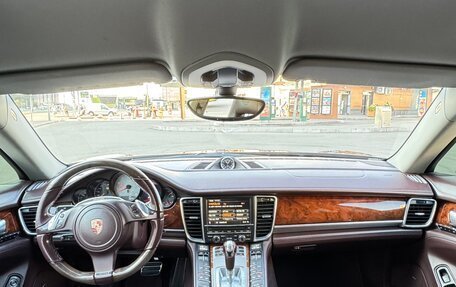 Porsche Panamera II рестайлинг, 2011 год, 2 100 000 рублей, 20 фотография