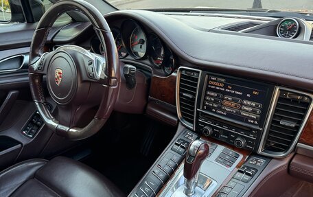 Porsche Panamera II рестайлинг, 2011 год, 2 100 000 рублей, 17 фотография