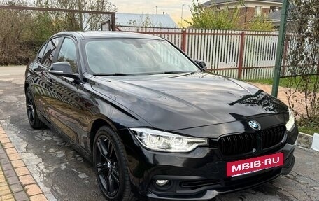 BMW 3 серия, 2016 год, 2 300 000 рублей, 3 фотография
