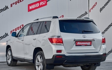 Toyota Highlander III, 2013 год, 2 100 000 рублей, 6 фотография