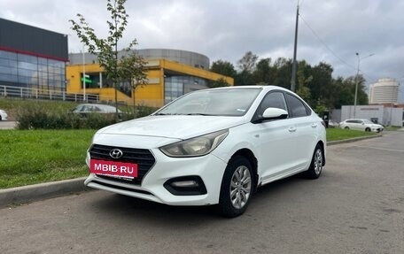 Hyundai Solaris II рестайлинг, 2018 год, 550 000 рублей, 3 фотография