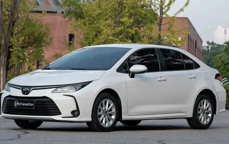 Toyota Corolla, 2021 год, 1 380 000 рублей, 1 фотография