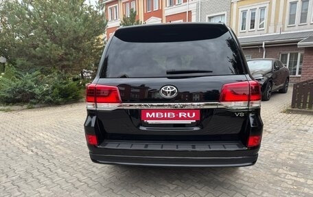 Toyota Land Cruiser 200, 2021 год, 5 фотография