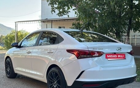Hyundai Solaris II рестайлинг, 2020 год, 1 470 000 рублей, 10 фотография