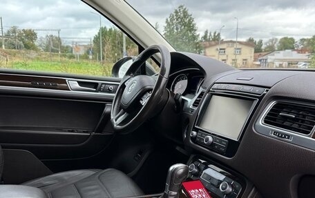 Volkswagen Touareg III, 2015 год, 2 480 000 рублей, 5 фотография