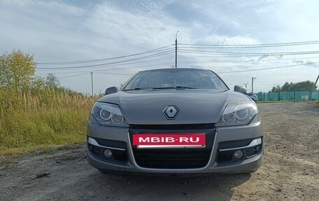 Renault Laguna III рестайлинг, 2010 год, 600 000 рублей, 3 фотография