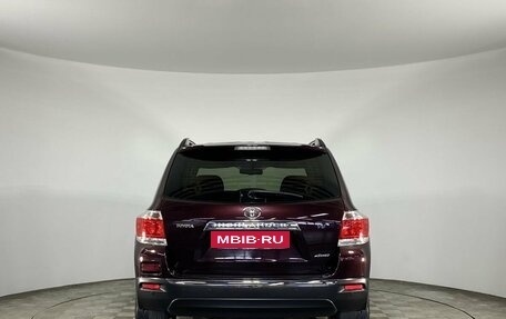 Toyota Highlander III, 2013 год, 1 899 000 рублей, 8 фотография