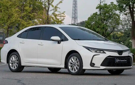 Toyota Corolla, 2021 год, 1 380 000 рублей, 2 фотография