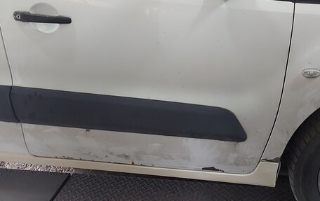 Peugeot Partner II рестайлинг 2, 2010 год, 460 000 рублей, 4 фотография