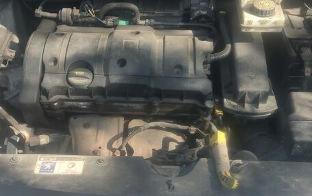 Peugeot Partner II рестайлинг 2, 2010 год, 460 000 рублей, 7 фотография