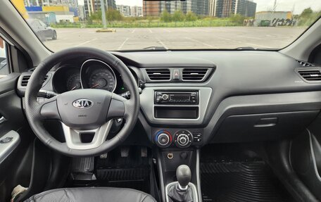 KIA Rio III рестайлинг, 2014 год, 1 000 000 рублей, 10 фотография