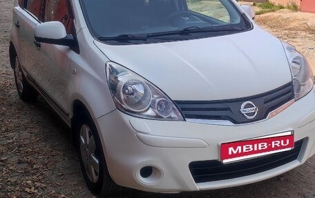 Nissan Note II рестайлинг, 2011 год, 854 000 рублей, 2 фотография