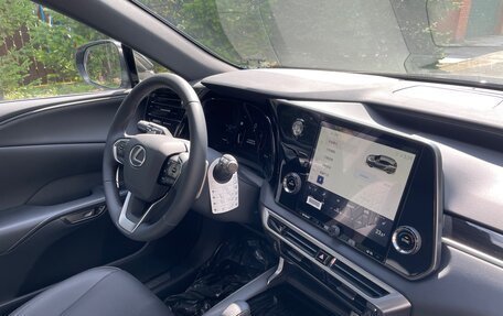 Lexus RX IV рестайлинг, 2025 год, 7 250 000 рублей, 5 фотография