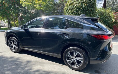 Lexus RX IV рестайлинг, 2025 год, 7 250 000 рублей, 12 фотография