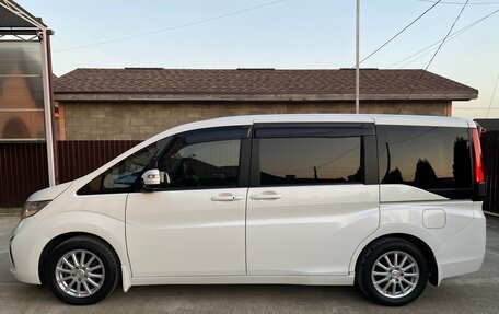 Honda Stepwgn IV, 2015 год, 1 850 000 рублей, 5 фотография