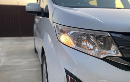 Honda Stepwgn IV, 2015 год, 1 850 000 рублей, 10 фотография