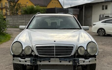 Mercedes-Benz E-Класс, 1996 год, 310 000 рублей, 3 фотография