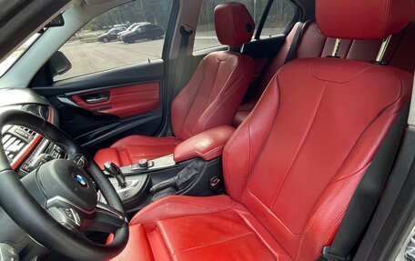 BMW 3 серия, 2011 год, 1 620 000 рублей, 14 фотография