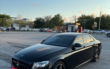 Mercedes-Benz E-Класс, 2017 год, 3 250 000 рублей, 5 фотография