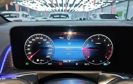 Mercedes-Benz GLB, 2024 год, 5 500 000 рублей, 5 фотография