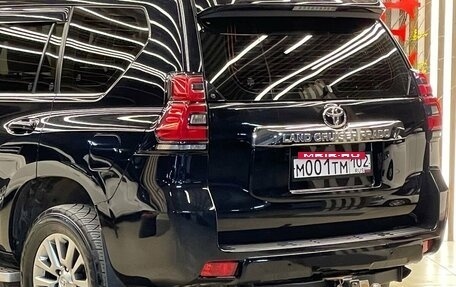 Toyota Land Cruiser Prado 150 рестайлинг 2, 2018 год, 4 680 000 рублей, 4 фотография