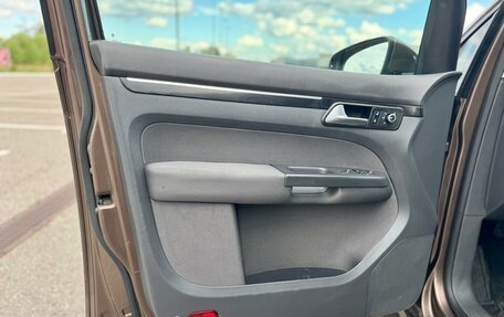 Volkswagen Touran III, 2012 год, 815 000 рублей, 7 фотография