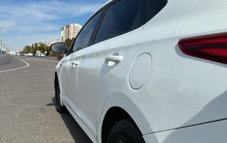 Hyundai Solaris II рестайлинг, 2018 год, 850 000 рублей, 7 фотография
