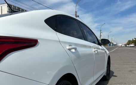 Hyundai Solaris II рестайлинг, 2018 год, 850 000 рублей, 8 фотография