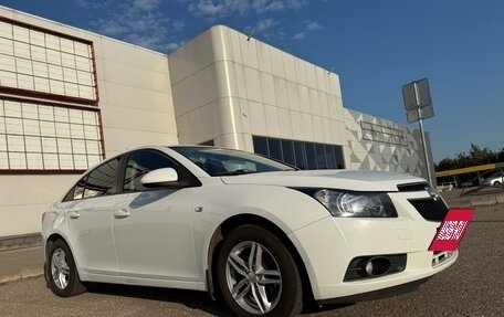 Chevrolet Cruze II, 2010 год, 980 000 рублей, 7 фотография