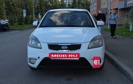 KIA Rio II, 2011 год, 600 000 рублей, 6 фотография