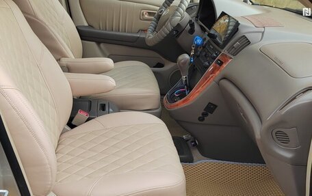 Lexus RX IV рестайлинг, 2000 год, 826 000 рублей, 11 фотография