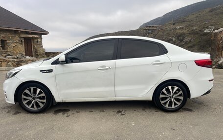 KIA Rio III рестайлинг, 2016 год, 700 000 рублей, 4 фотография