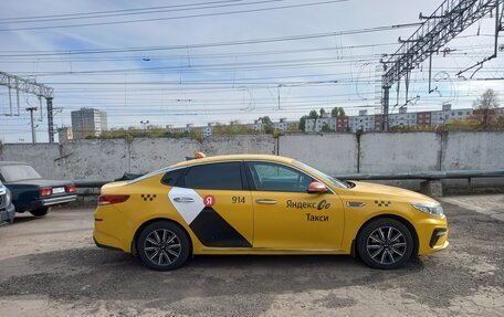 KIA Optima IV, 2019 год, 900 000 рублей, 4 фотография