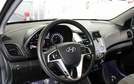 Hyundai Solaris II рестайлинг, 2014 год, 949 000 рублей, 7 фотография
