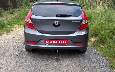 Hyundai Solaris II рестайлинг, 2015 год, 1 050 000 рублей, 3 фотография