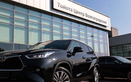 Toyota Highlander, 2025 год, 5 950 000 рублей, 2 фотография