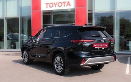 Toyota Highlander, 2025 год, 5 950 000 рублей, 9 фотография
