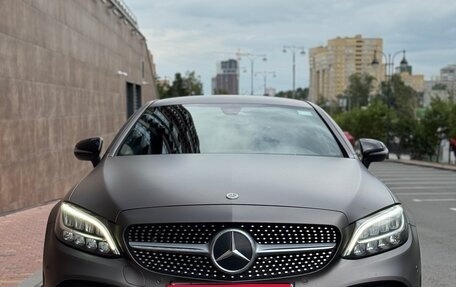 Mercedes-Benz C-Класс, 2019 год, 3 350 000 рублей, 1 фотография