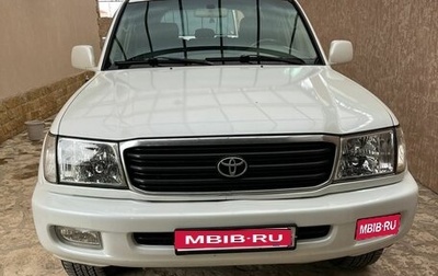 Toyota Land Cruiser 100 рестайлинг 2, 2000 год, 1 300 000 рублей, 1 фотография