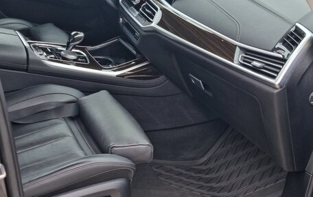 BMW X7, 2019 год, 7 000 000 рублей, 9 фотография