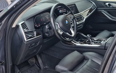 BMW X7, 2019 год, 7 000 000 рублей, 14 фотография