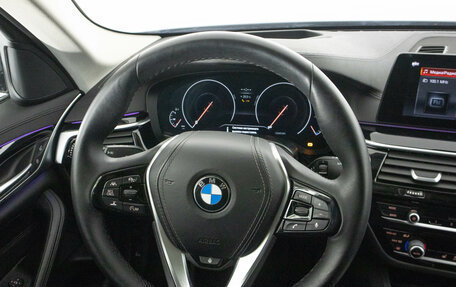 BMW 5 серия, 2019 год, 3 279 000 рублей, 17 фотография