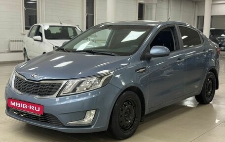 KIA Rio III рестайлинг, 2013 год, 578 000 рублей, 2 фотография