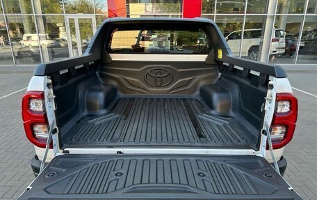 Toyota Hilux VIII, 2025 год, 7 850 000 рублей, 14 фотография