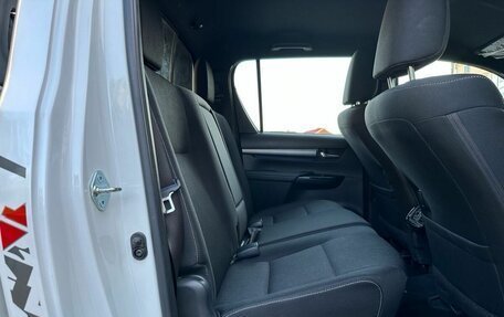 Toyota Hilux VIII, 2025 год, 7 850 000 рублей, 13 фотография