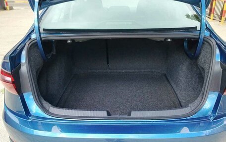Volkswagen Jetta VII, 2021 год, 1 650 000 рублей, 6 фотография