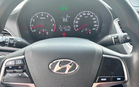 Hyundai Solaris II рестайлинг, 2019 год, 1 300 000 рублей, 19 фотография